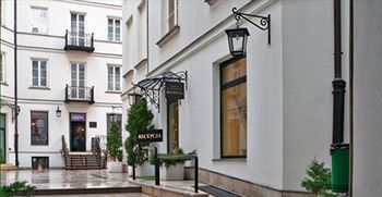 Hotel apartamentowy St. Andrew's Palace 4*