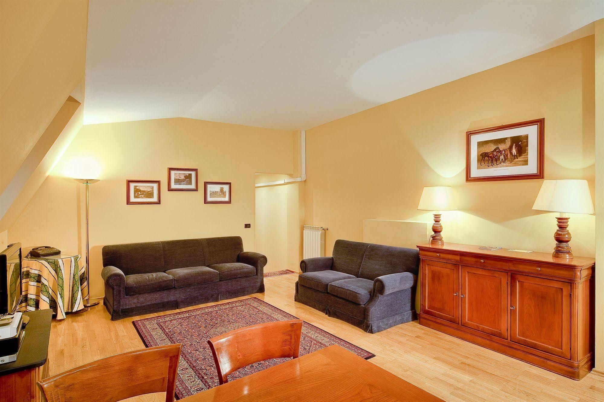 St. Andrew's Palace Hotel apartamentowy Warszawa