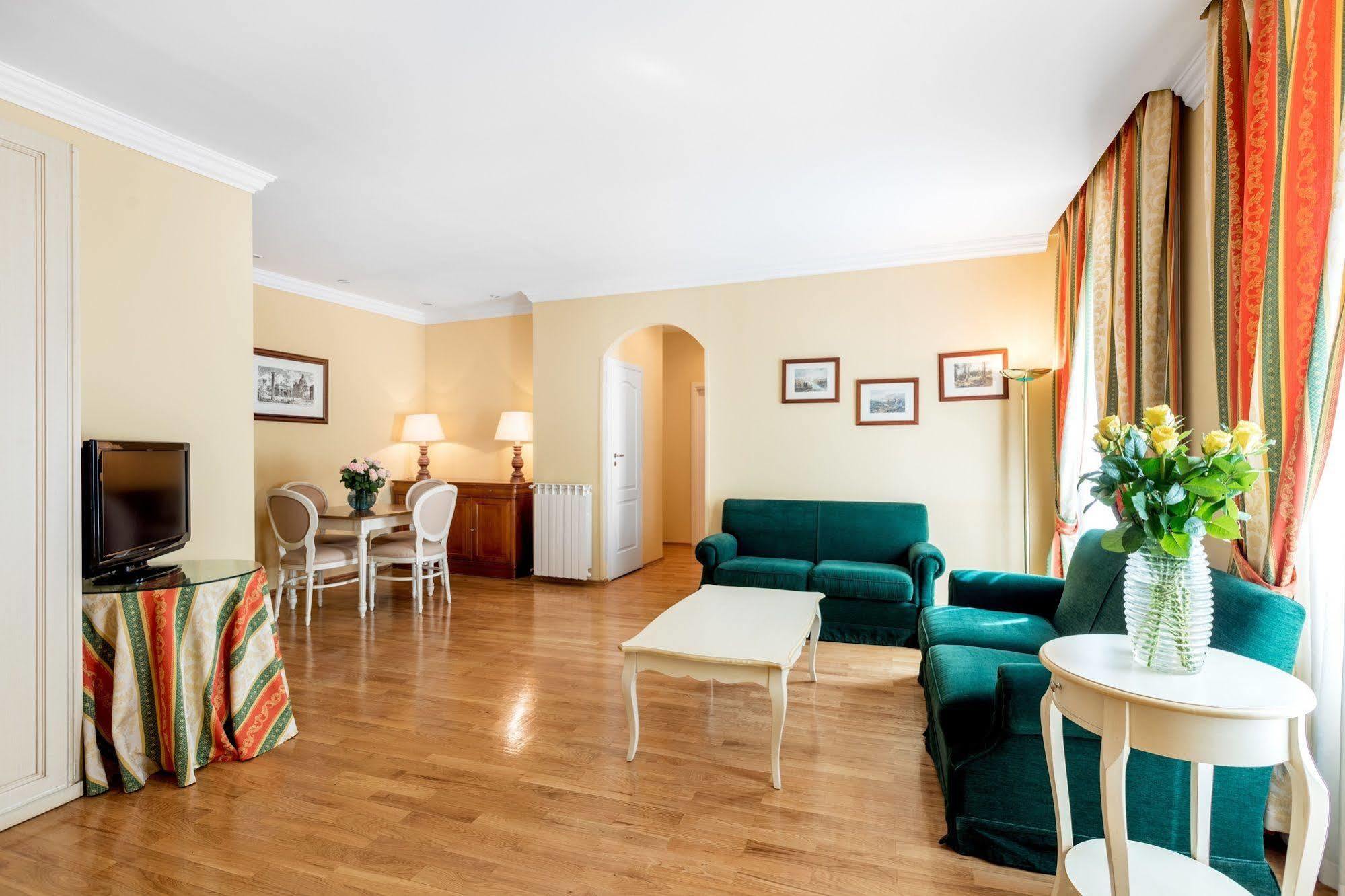 St. Andrew's Palace 4* Warszawa