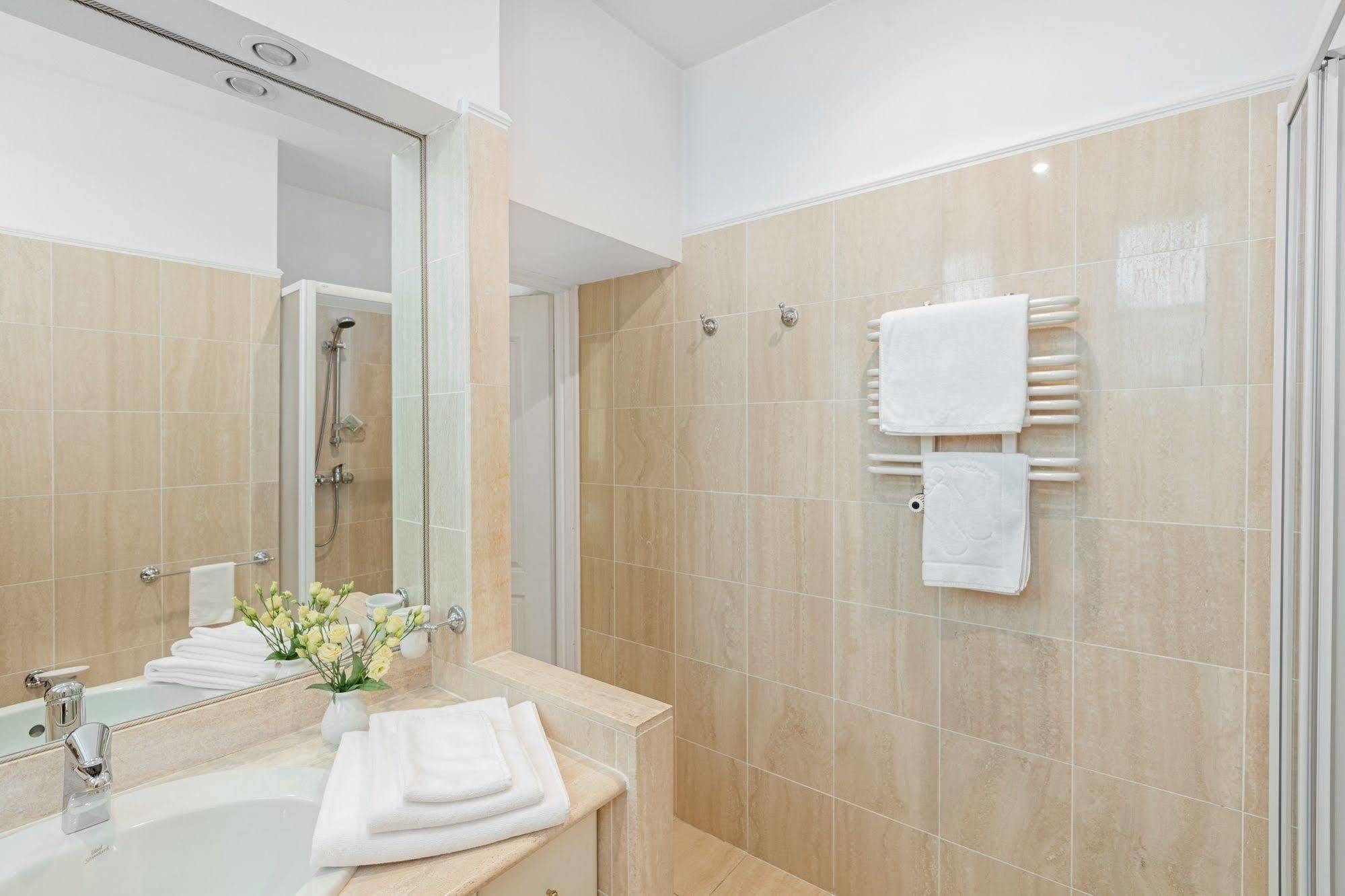 St. Andrew's Palace Hotel apartamentowy