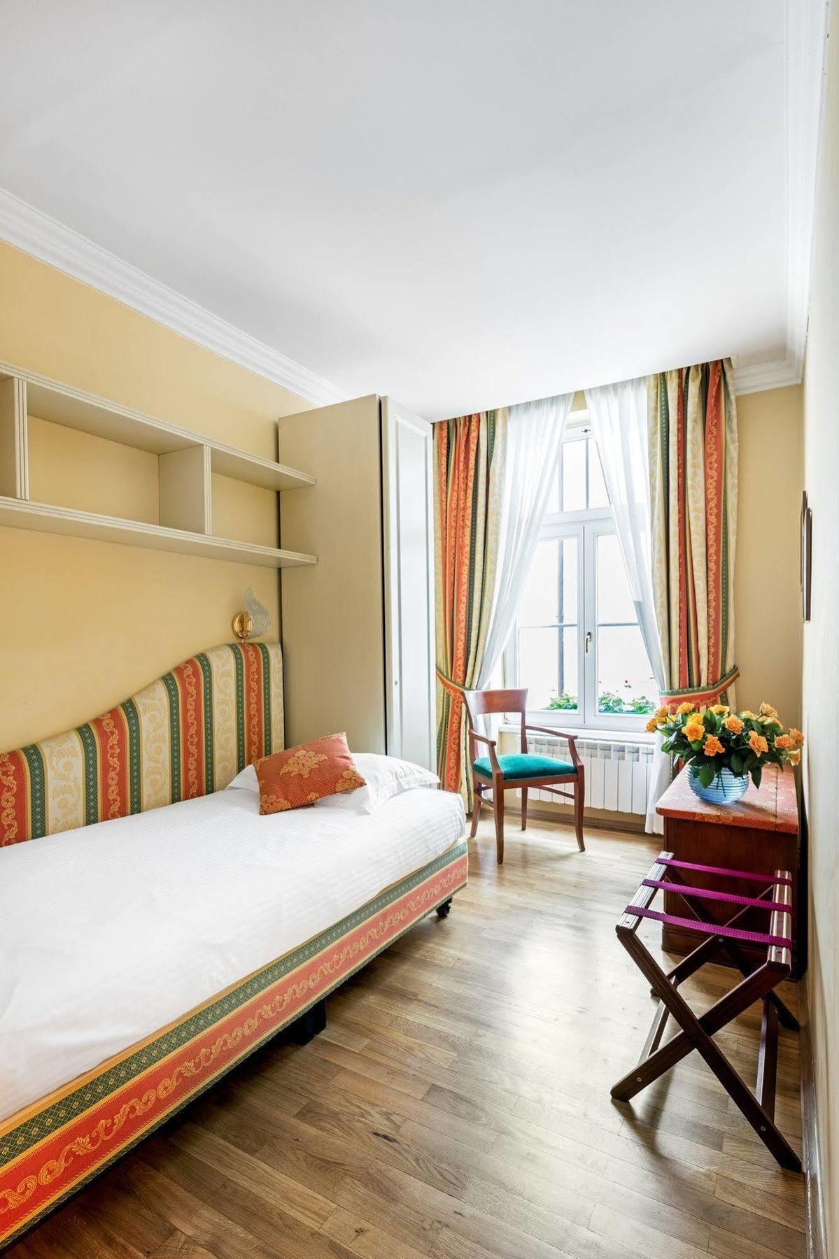 St. Andrew's Palace 4* Warszawa